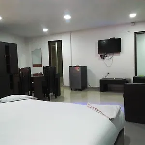 Hotel Hill View Tower India