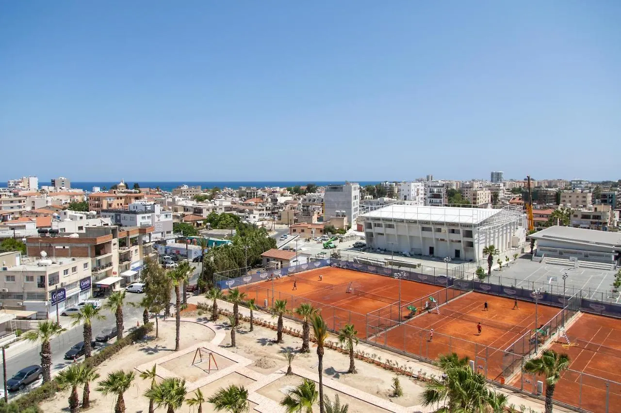 Liv Urban Suites Larnaka Aparthotel