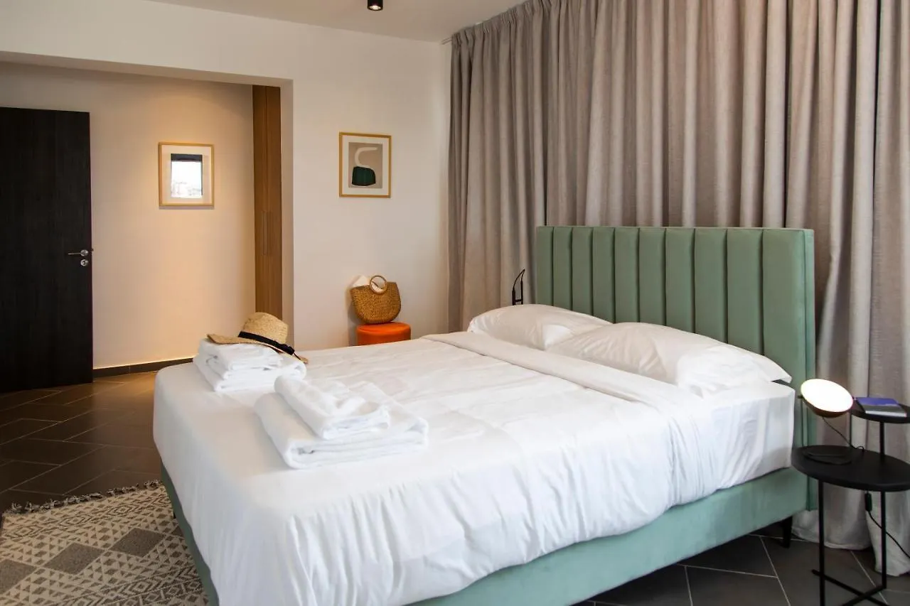 Liv Urban Suites 拉纳卡 塞浦路斯